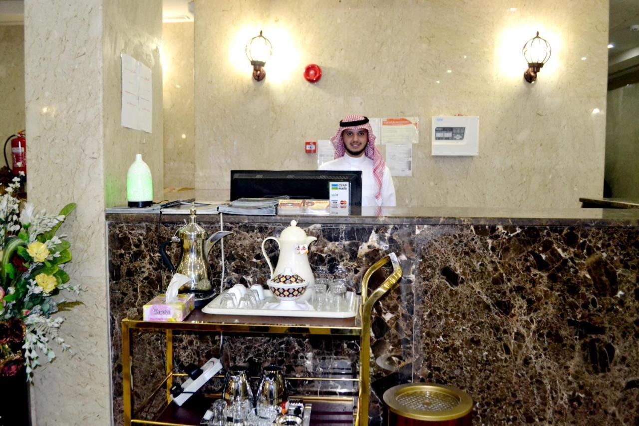الخربوش للشقق المخدومة Hafar Al-Batin ภายนอก รูปภาพ