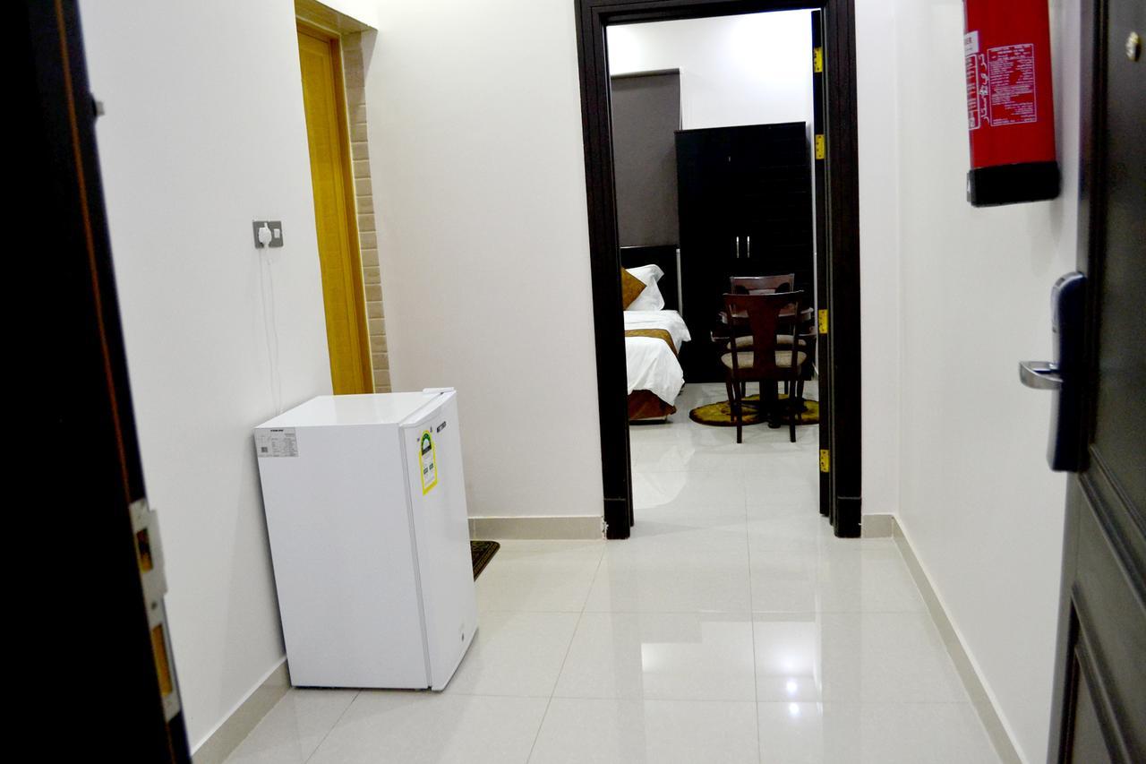 الخربوش للشقق المخدومة Hafar Al-Batin ภายนอก รูปภาพ